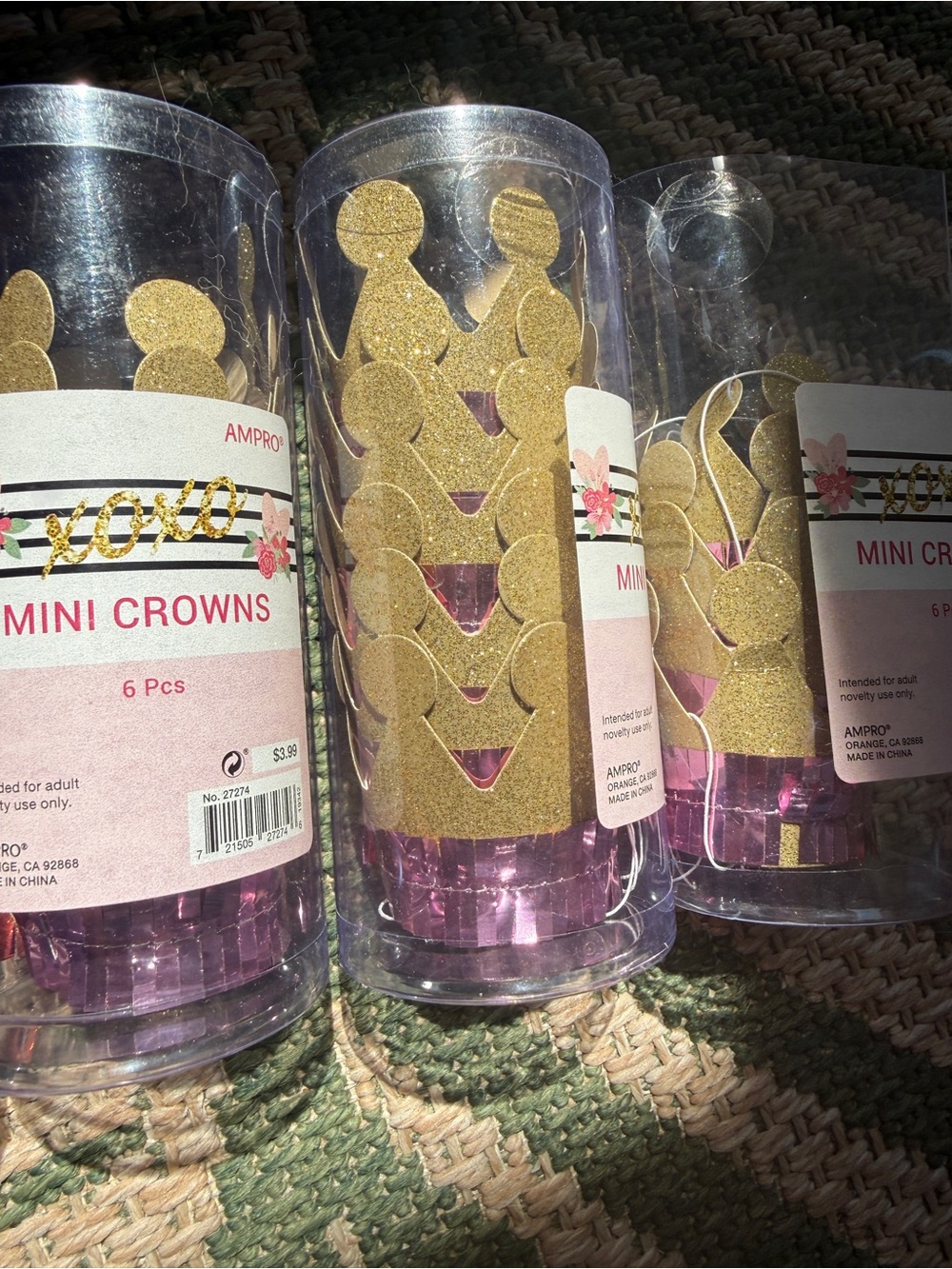 👑🌸 👑 NWT XOXO 22 Mini Party Crowns in Gold and Pink